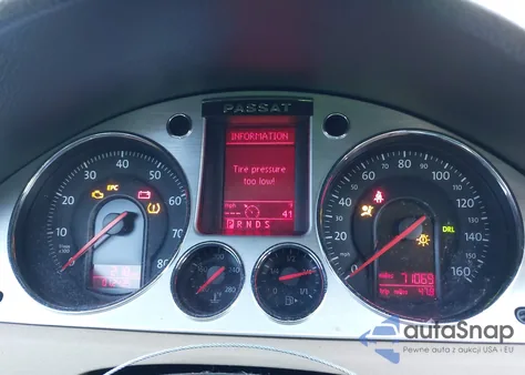 2008 Volkswagen Passat Vr6 из США, поврежденный, VIN WVWCU73C48E048003